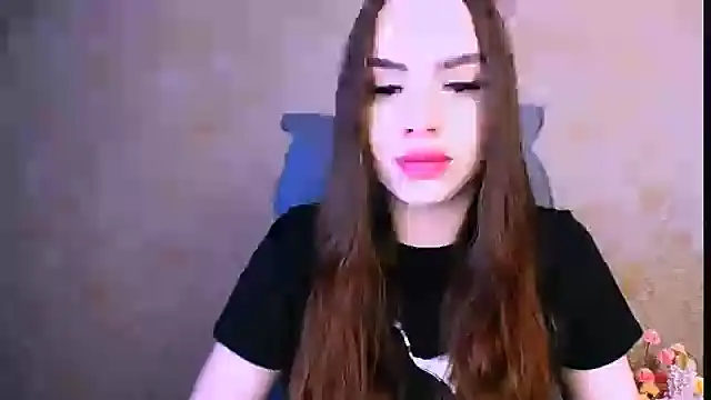 Snapshot of _your_fantasy_girl chatting on 03/09/26, 11:47 your fantasy girl online show from 03/09/26, 11:47