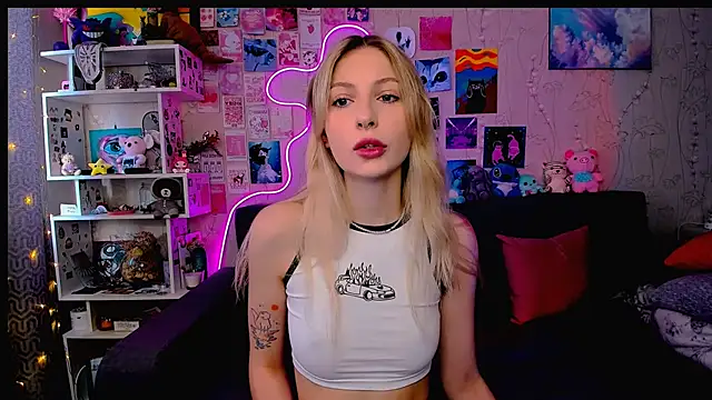 Maria Hunt online show from 02/06/25, 03:48