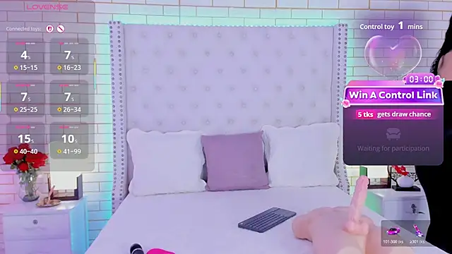 Snapshot of Coco_Balenciaga_ chatting on 07/27/26, 11:39 Coco Balenciaga online show from 07/27/26, 11:39