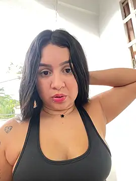 Pretty Isadora online show from 01/07/25, 09:46