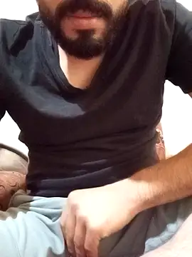 Snapshot of Kaan1607 chatting on 11/02/25, 10:39 Kaan1607 online show from 11/02/25, 10:39