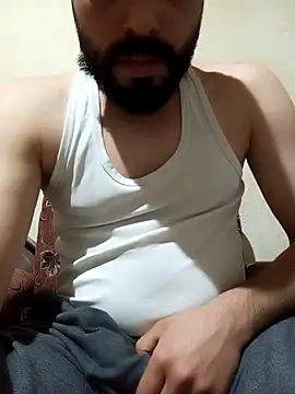 Snapshot of Kaan1607 chatting on 11/10/25, 05:01 Kaan1607 online show from 11/10/25, 05:01