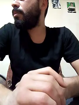 Snapshot of Kaan1607 chatting on 11/13/25, 07:02 Kaan1607 online show from 11/13/25, 07:02