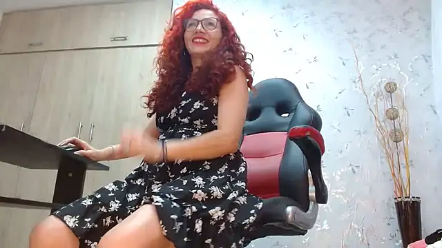 Samantabrown  online show from 02/03/25, 05:56