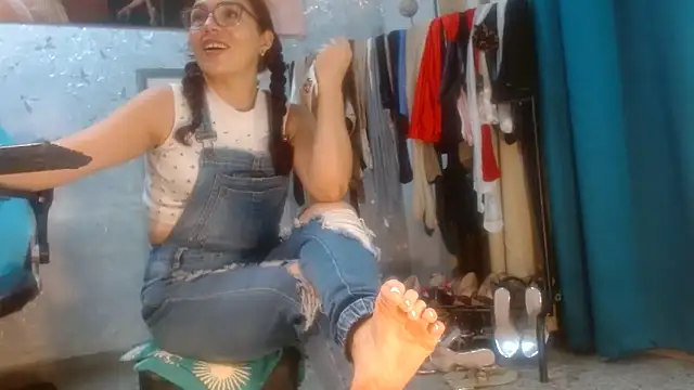 Samantabrown  online show from 06/04/26, 11:16