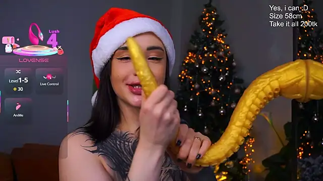 Snapshot of EvaCanton chatting on 12/22/25, 02:30 EvaCanton online show from 12/22/25, 02:30