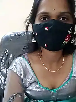 Snapshot of Triveni-Lovely chatting on 12/12/24, 08:14 Triveni-Lovely online show from 12/12/24, 08:14