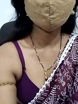 Snapshot of Triveni-Lovely chatting on 01/09/26, 08:17 Triveni-Lovely online show from 01/09/26, 08:17