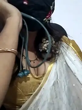 Snapshot of Triveni-Lovely chatting on 03/22/26, 04:21 Triveni-Lovely online show from 03/22/26, 04:21