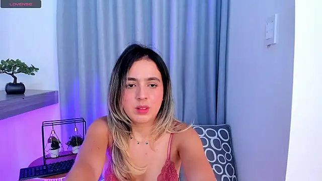 Lucyortiz  online show from 01/17/25, 04:04