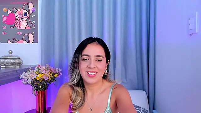Lucyortiz  online show from 02/04/25, 06:06