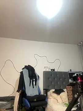 tay ler3 online show from 01/04/25, 02:14