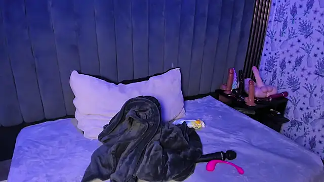 Amy hoy69 online show from 12/04/25, 03:16