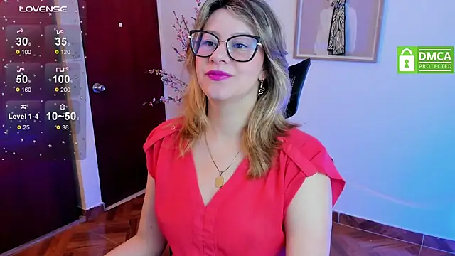 Snapshot of Chanelll_Taylorr_ chatting on 03/18/25, 01:09 Chanelll Taylorr online show from 03/18/25, 01:09