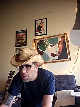 Snapshot of Geaux_Again chatting on 03/03/25, 05:29 Geaux Again online show from 03/03/25, 05:29