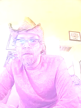 Snapshot of Geaux_Again chatting on 03/13/25, 05:50 Geaux Again online show from 03/13/25, 05:50