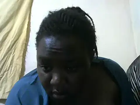 Snapshot of Pretty_kellyn chatting on 02/14/25, 04:20 Pretty kellyn online show from 02/14/25, 04:20