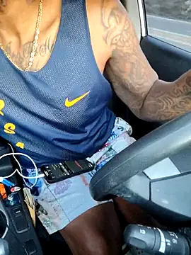 3prettyboy3 online show from 10/31/25, 12:44