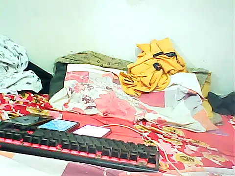 Snapshot of Alaksona chatting on 06/23/26, 11:08 Alaksona online show from 06/23/26, 11:08