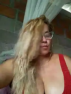 Snapshot of natally_ross21 chatting on 04/08/26, 02:39 natally ross21 online show from 04/08/26, 02:39