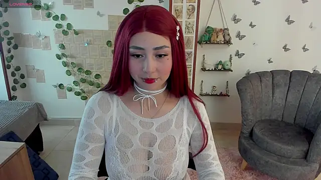 Fiore Sanz  online show from 04/26/26, 10:07