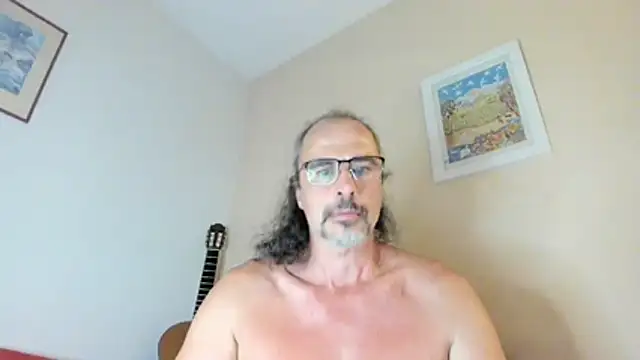 Snapshot of PerritoXavier chatting on 07/17/26, 10:36 PerritoXavier online show from 07/17/26, 10:36