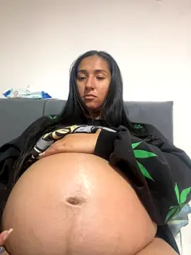 luna asss online show from 11/11/25, 05:57