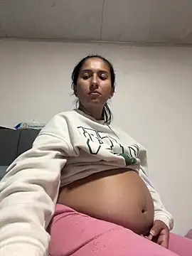 luna asss online show from 11/13/25, 08:08