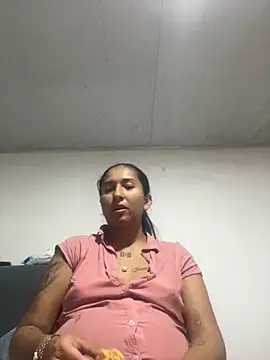 luna asss online show from 11/14/25, 07:56