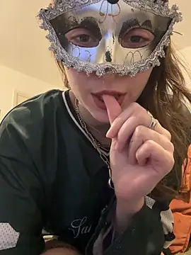 Snapshot of lyafoot chatting on 02/22/26, 05:22 lyafoot online show from 02/22/26, 05:22