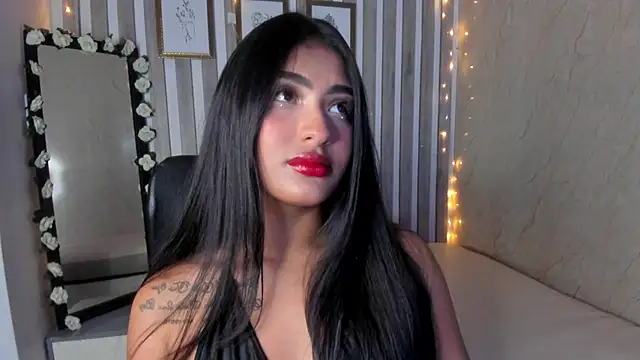 Snapshot of sabrinahimss chatting on 03/05/25, 08:42 sabrinahimss online show from 03/05/25, 08:42
