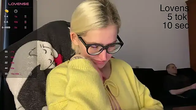 Sexy Sweets online show from 10/21/25, 12:06