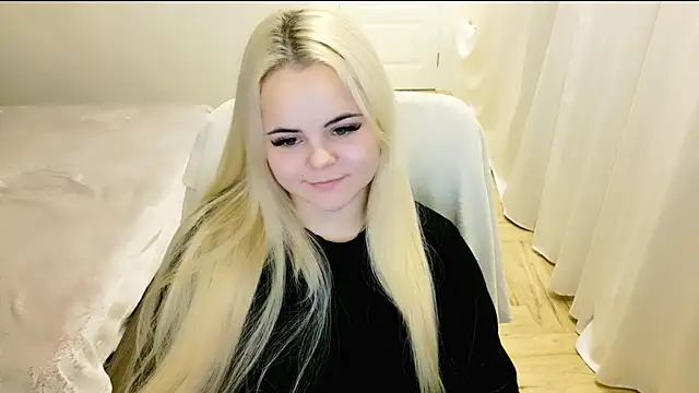 lovely-eyes online show from 01/06/25, 02:58