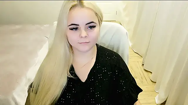 lovely-eyes online show from 02/03/25, 01:09