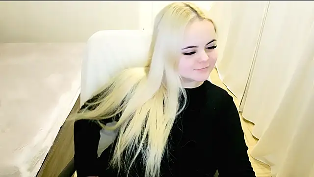 lovely-eyes online show from 02/08/25, 06:44