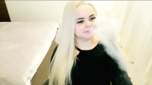 lovely-eyes online show from 02/24/25, 01:35