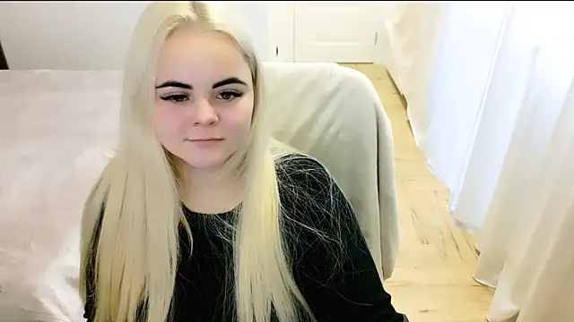 lovely-eyes online show from 02/28/25, 05:48