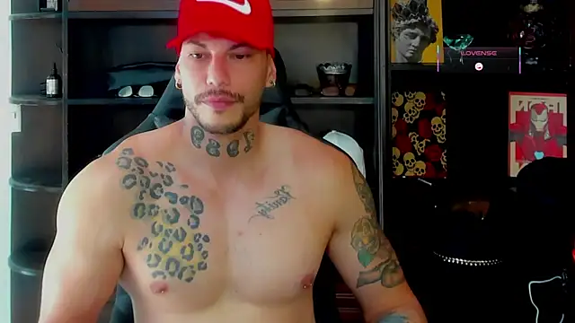 Snapshot of RickG_Oficial chatting on 02/24/26, 04:49 RickG Oficial online show from 02/24/26, 04:49