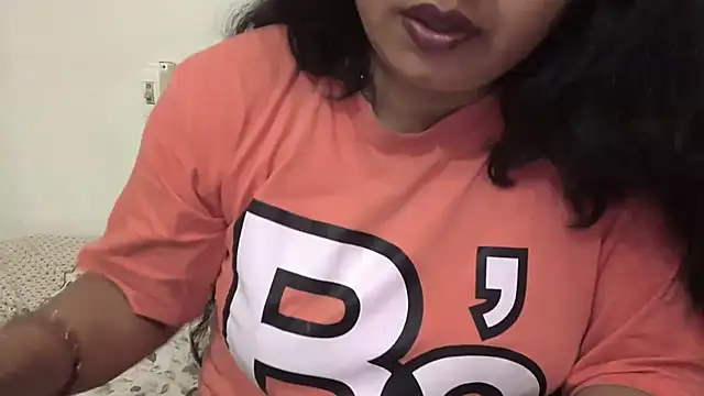 Snapshot of Gulaboo_bhabi chatting on 03/20/25, 09:04 Gulaboo bhabi online show from 03/20/25, 09:04