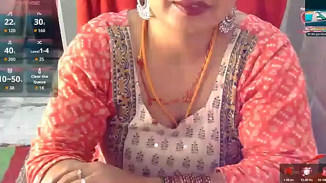 Snapshot of Gulaboo_bhabi chatting on 10/04/25, 05:11 Gulaboo bhabi online show from 10/04/25, 05:11