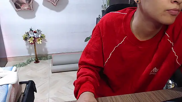 Snapshot of Zoe--khalL chatting on 12/22/25, 04:09 Zoe--khalL online show from 12/22/25, 04:09