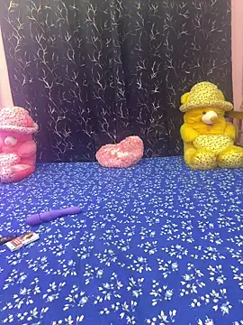 Snapshot of beauty_alina chatting on 02/10/26, 04:00 beauty alina online show from 02/10/26, 04:00