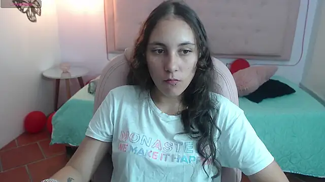 xlunna online show from 02/21/25, 08:16