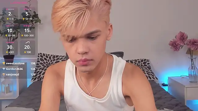 Felix Rey online show from 02/02/25, 10:39