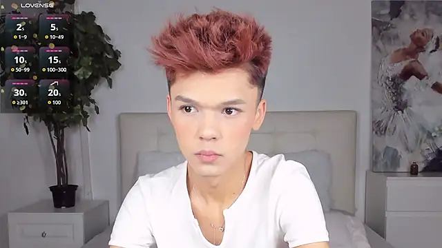 Snapshot of Felix_Rey chatting on 02/05/26, 05:17 Felix Rey online show from 02/05/26, 05:17