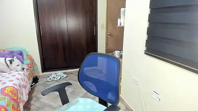 Amy Walker online show from 03/14/25, 07:44