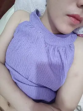 Snapshot of 2_sex chatting on 05/29/26, 06:06 2 sex online show from 05/29/26, 06:06