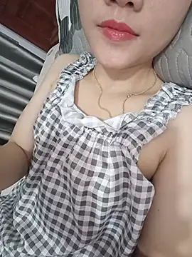 Snapshot of 2_sex chatting on 06/05/26, 03:46 2 sex online show from 06/05/26, 03:46