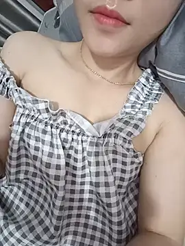 Snapshot of 2_sex chatting on 06/24/26, 05:12 2 sex online show from 06/24/26, 05:12
