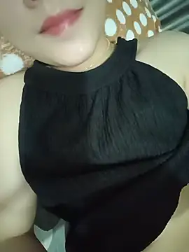 Snapshot of 2_sex chatting on 08/03/26, 01:27 2 sex online show from 08/03/26, 01:27